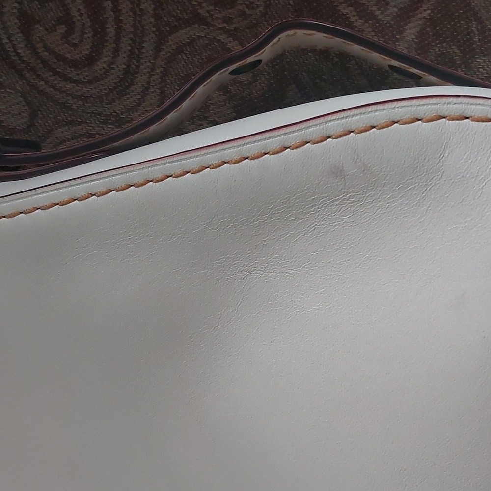Coach Tea Rose Saddle Bag - Picture 10 of 11